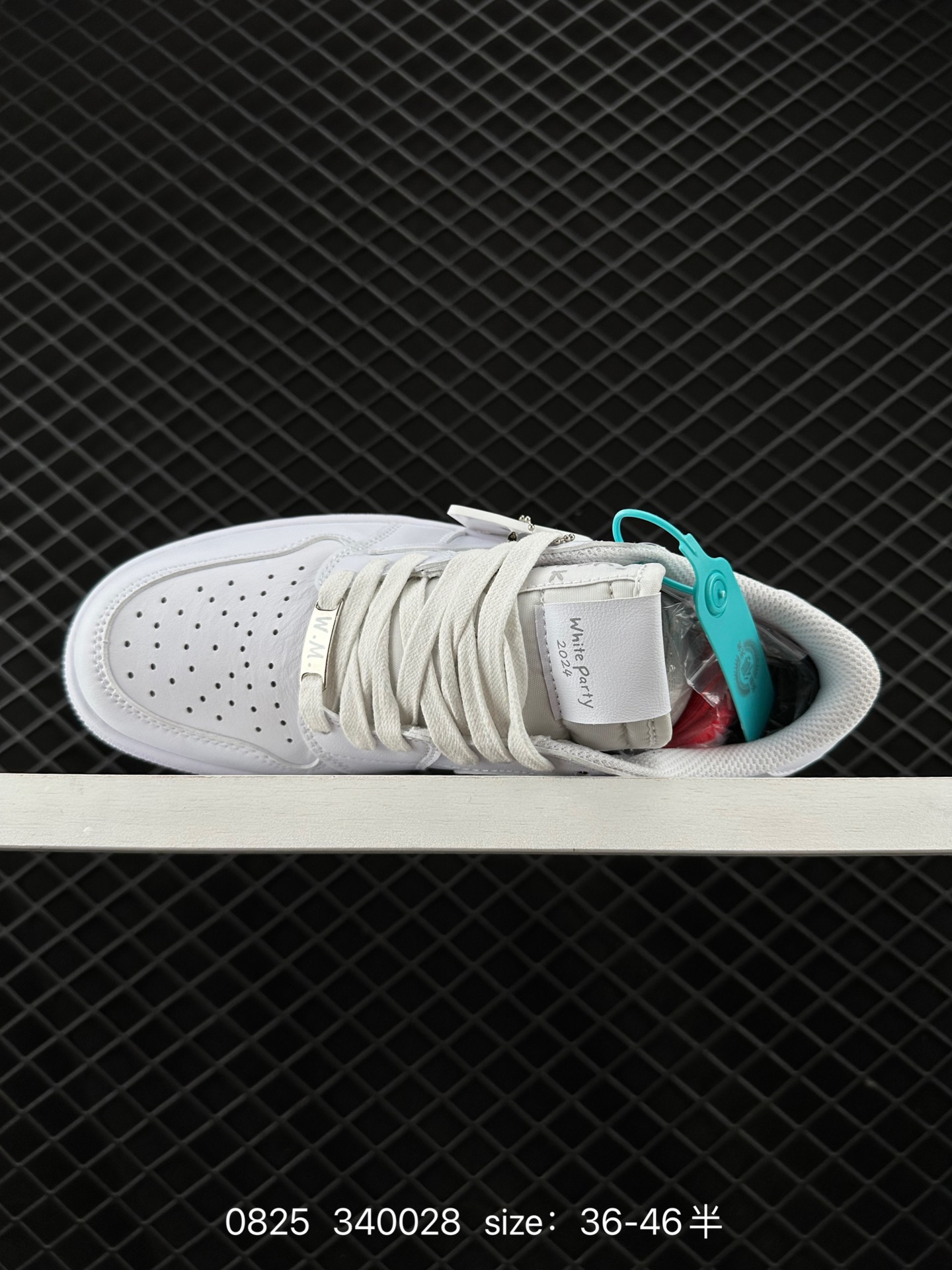 Travis Scott x Air Jordan 1 ” Reverse Mocha “